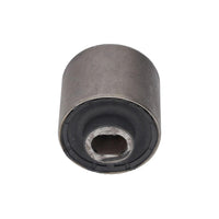 Buje de brazo inferior delantero bilateral