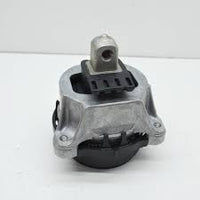 Soporte de motor izquierdo