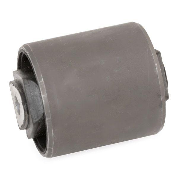 Buje de brazo inferior delantero bilateral