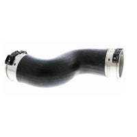 Manguera izquierda del turbo hacia el intercooler